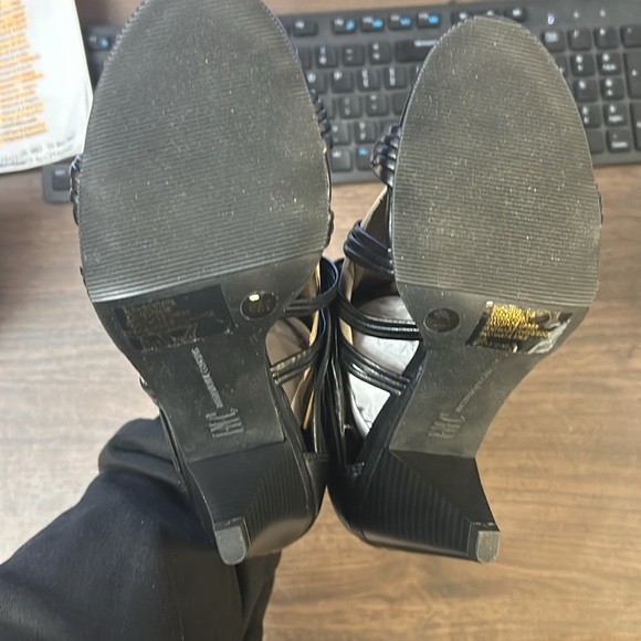 INC International Concepts Womens Gustavap Open Toe Casual Black Sm Size 5.0 - Picture 3 of 4